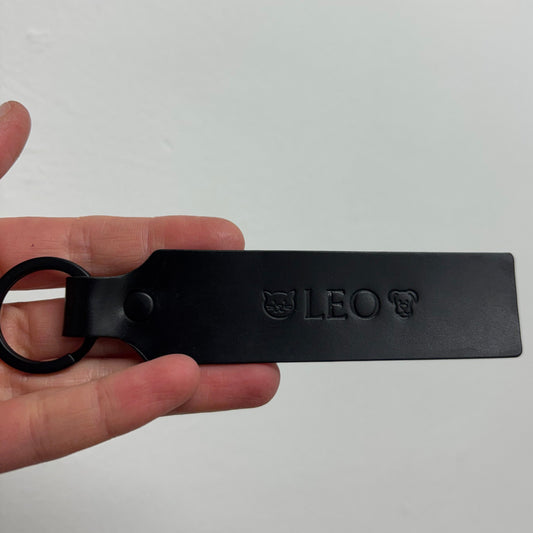 long keyring solid brass PVD buckle shiny leather shoulder